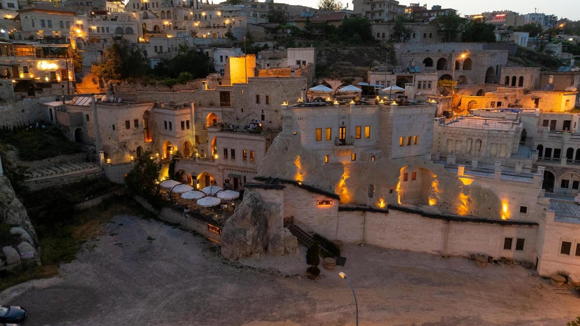 Tafoni Houses Cave Hotel Ortahisar ภายนอก รูปภาพ