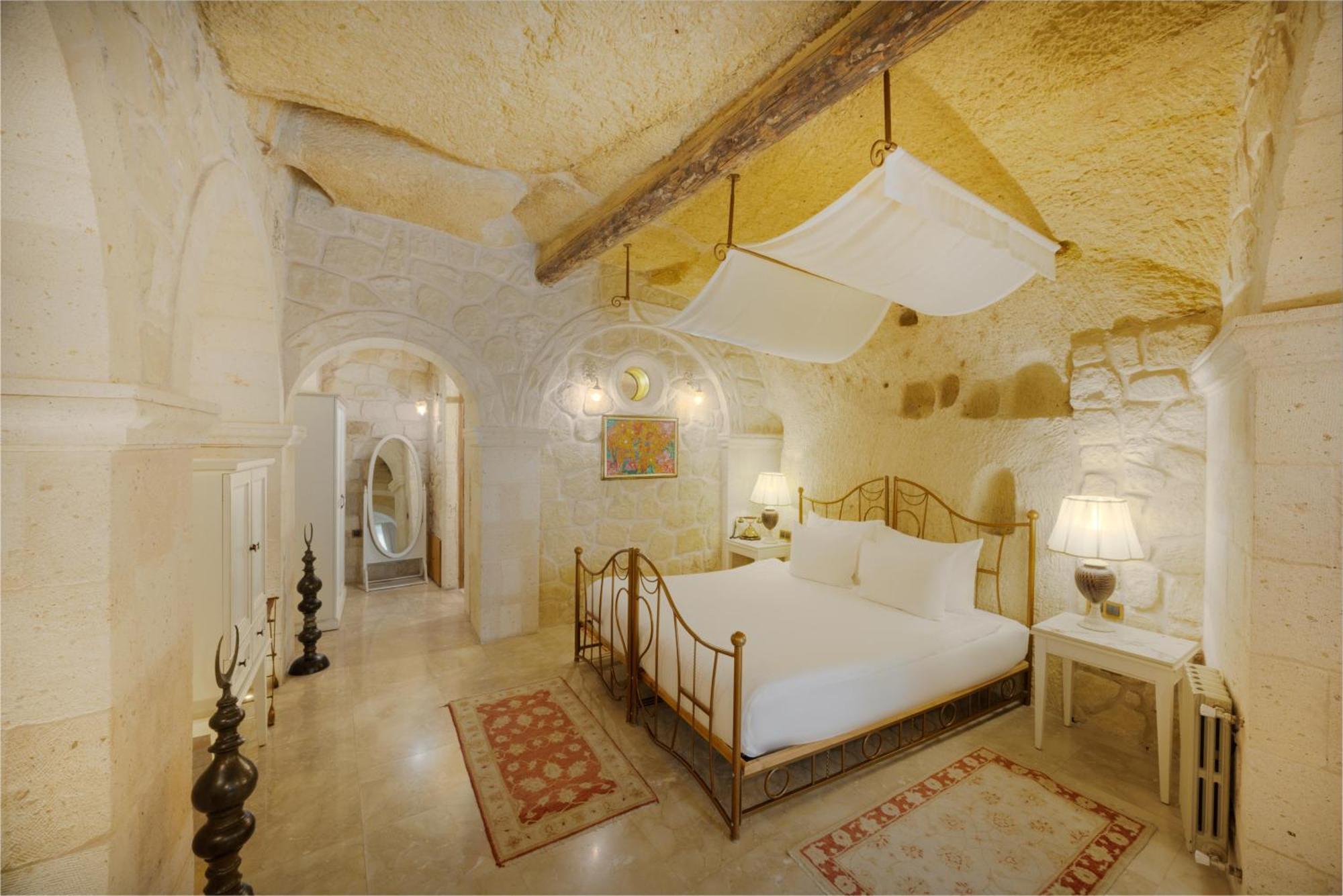 Tafoni Houses Cave Hotel Ortahisar ภายนอก รูปภาพ