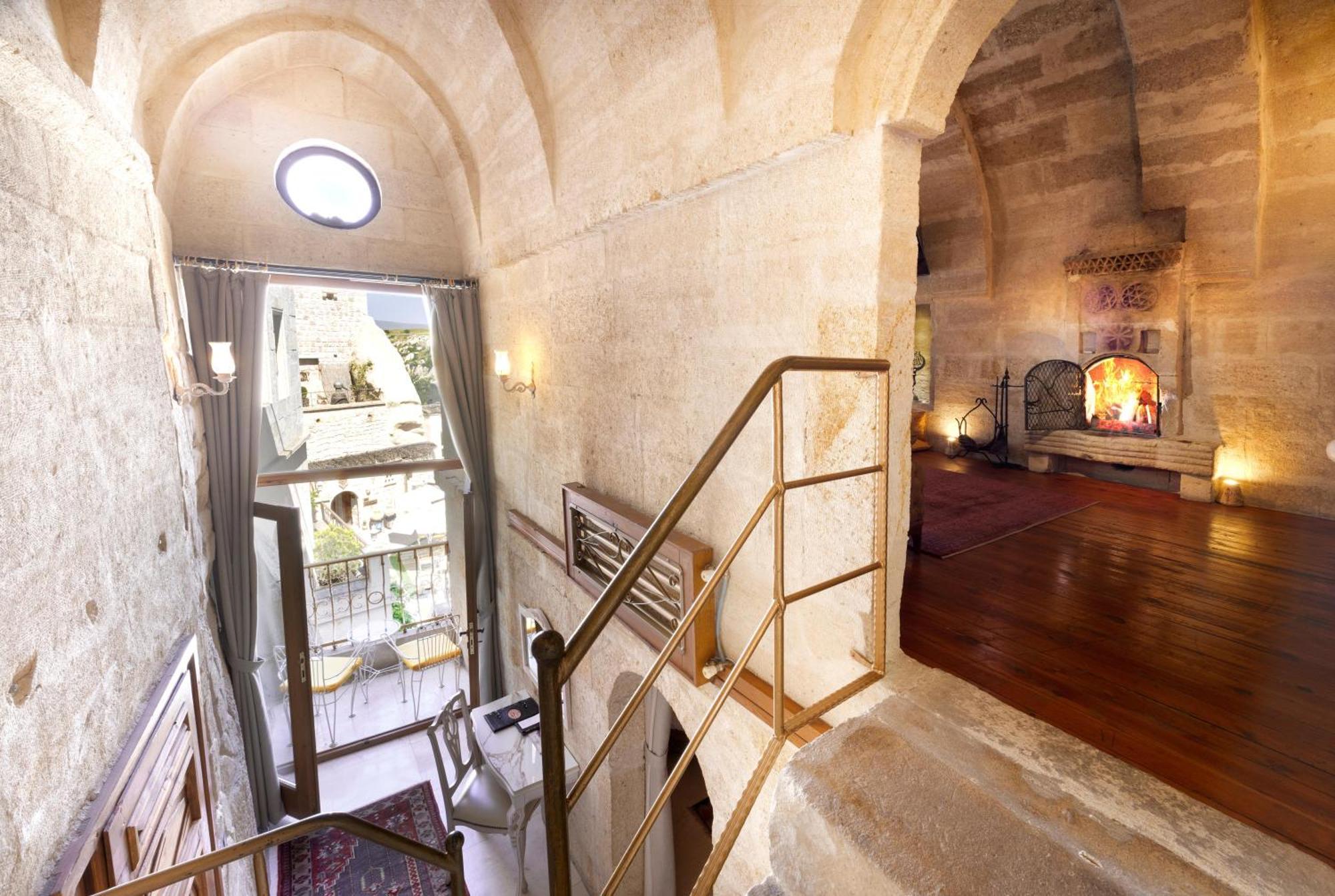 Tafoni Houses Cave Hotel Ortahisar ภายนอก รูปภาพ