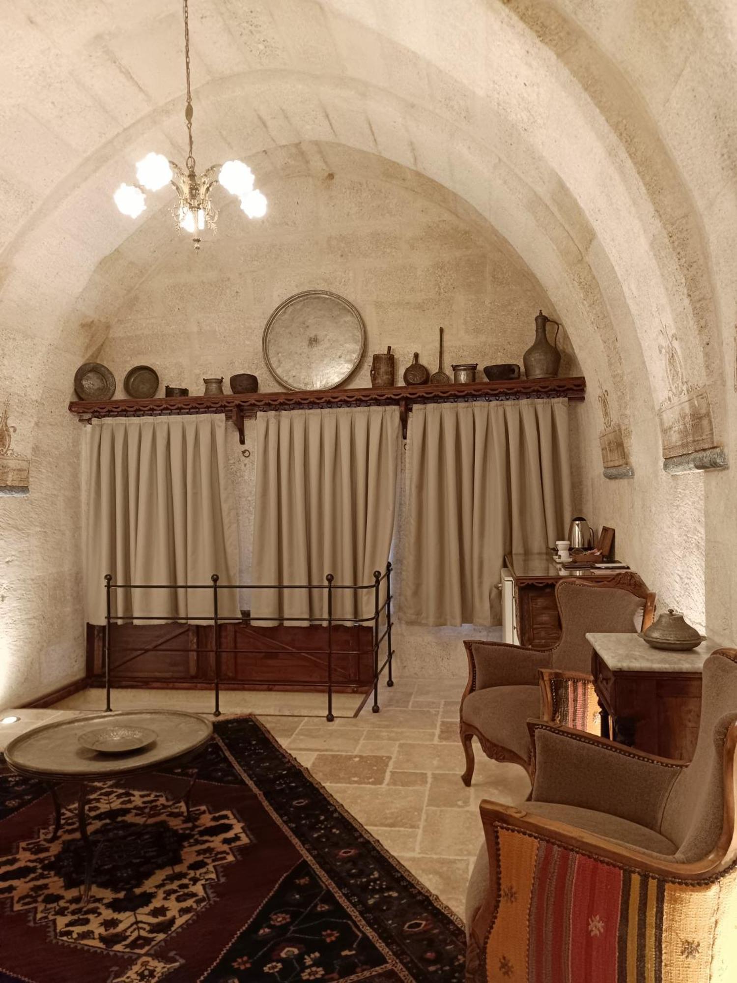 Tafoni Houses Cave Hotel Ortahisar ภายนอก รูปภาพ
